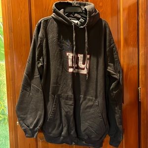 New York Giants sweatshirt